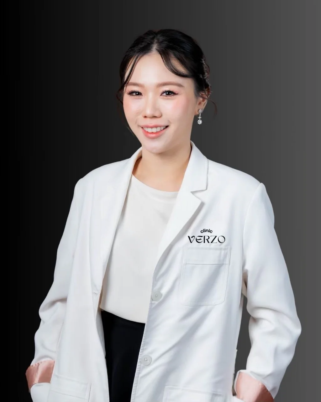 Dr. Nawarat Rungsisisathon